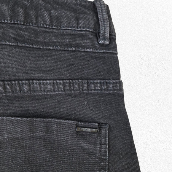Zara Premium Black High Waisted Slim Minimal Classic Skinny Leg Jeans Size 4 - Picture 7 of 9